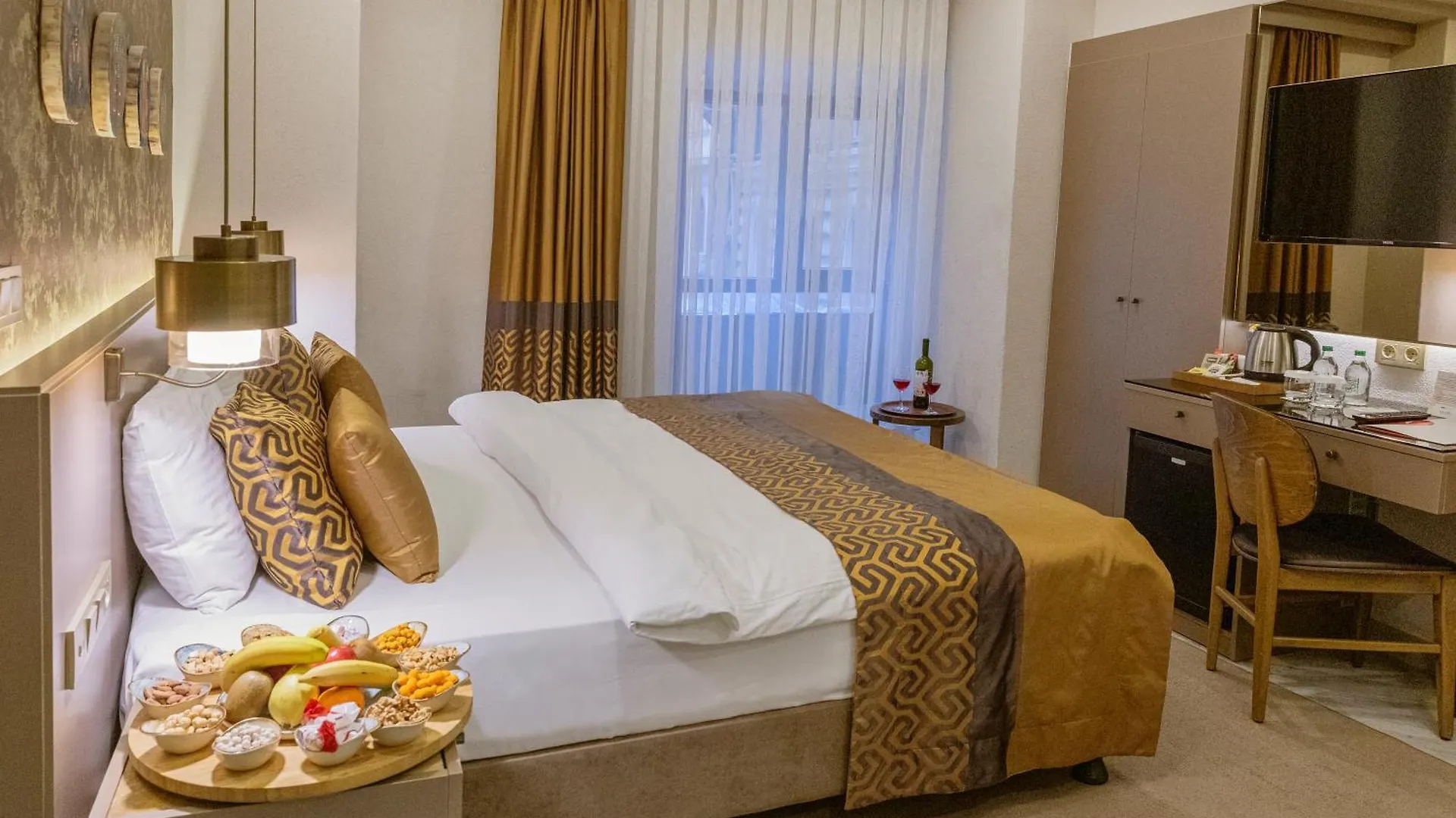 Ayramin Deluxe Hotel Taksim 2*, Istanbul